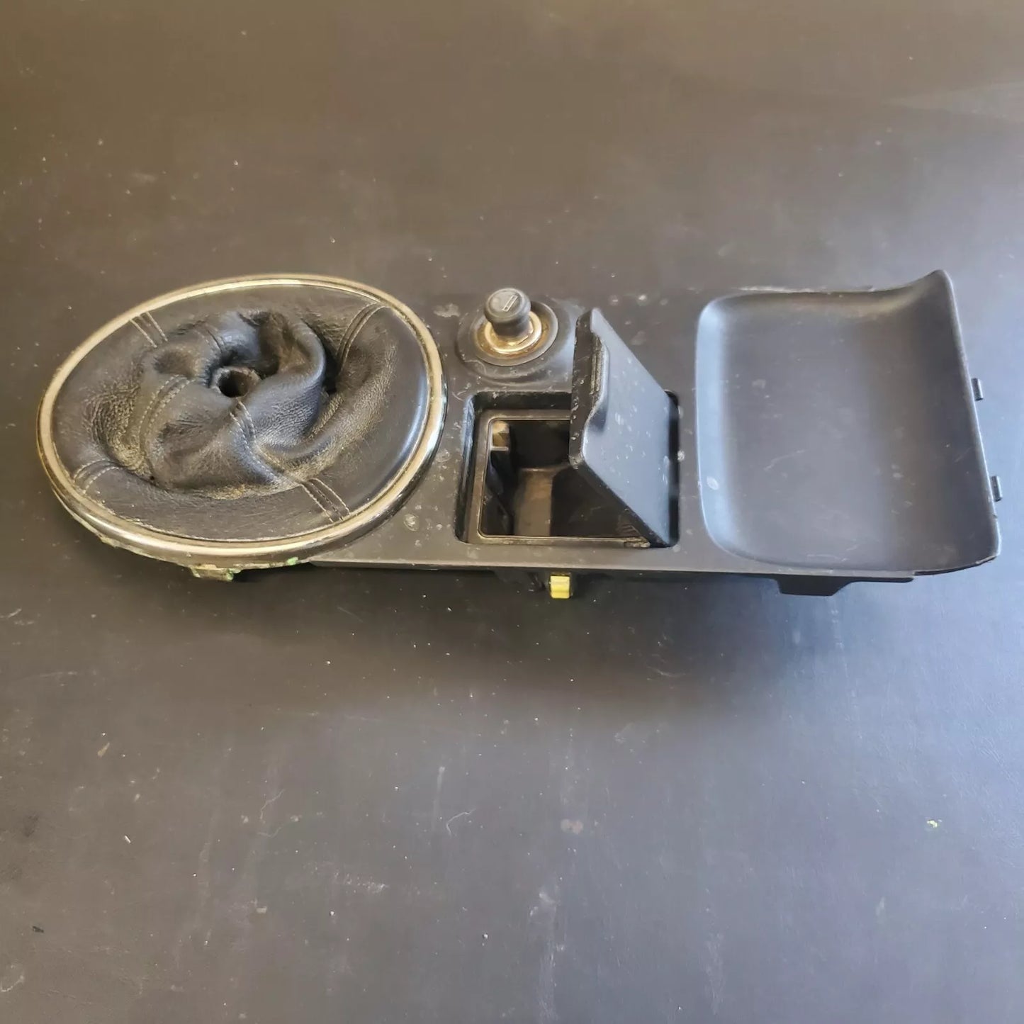 2001-2005 Lexus Is300 Shifter Bezel Trim + Boots Manual Trans MT Black OEM
