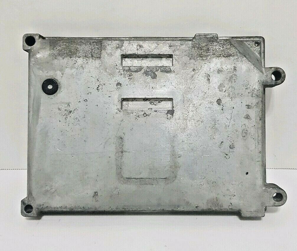 SATURN VUE Redline 04 ECU Engine Computer ECM Brain Box 37820-RDM-A590 Motorola