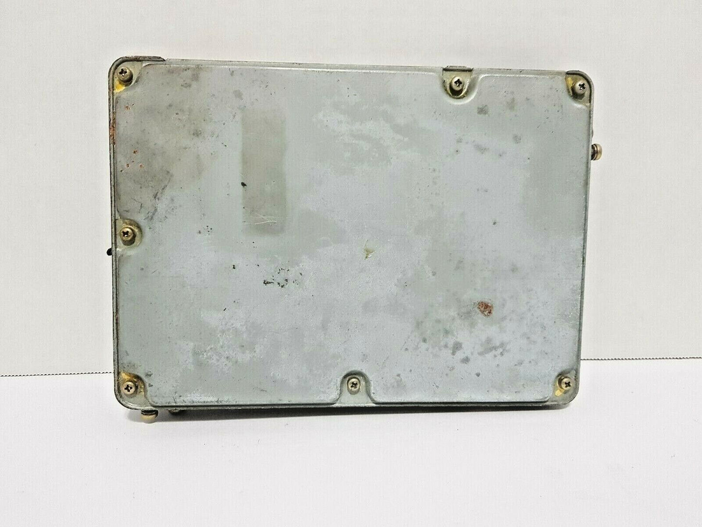 LEXUS LS400 4.0L V8 1998 -2000 ECM ECU Engine Computer Module | 89661-50501