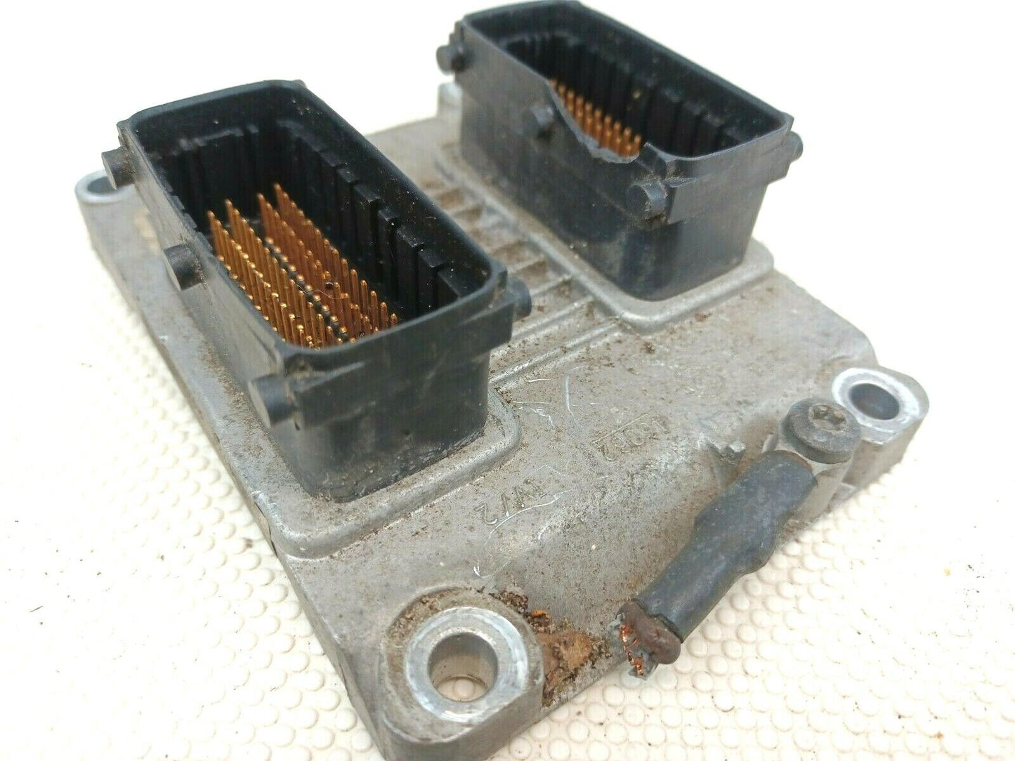 03-04 Cadillac CTS 3.2L V6 Engine Control Module 0261207310 ECU 284121