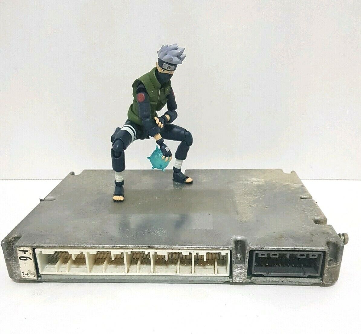 LEXUS LS400 4.0L V8 1998 -2000 ECM ECU Engine Computer Module | 89661-50501