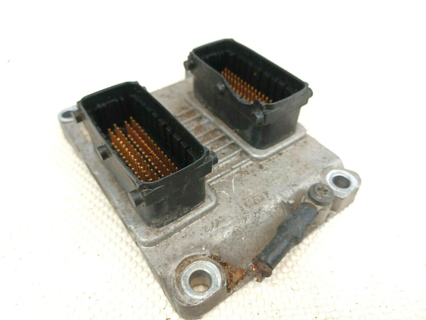 03-04 Cadillac CTS 3.2L V6 Engine Control Module 0261207310 ECU 284121