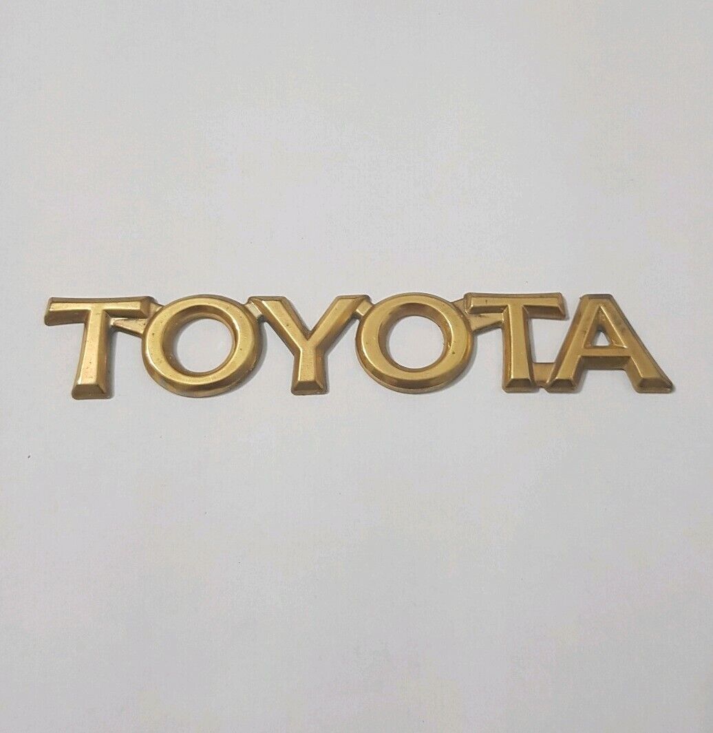 TOYOTA Corolla Camry Avalon 1993-1997 Trunk emblem Gold Chrome 75447AA010
