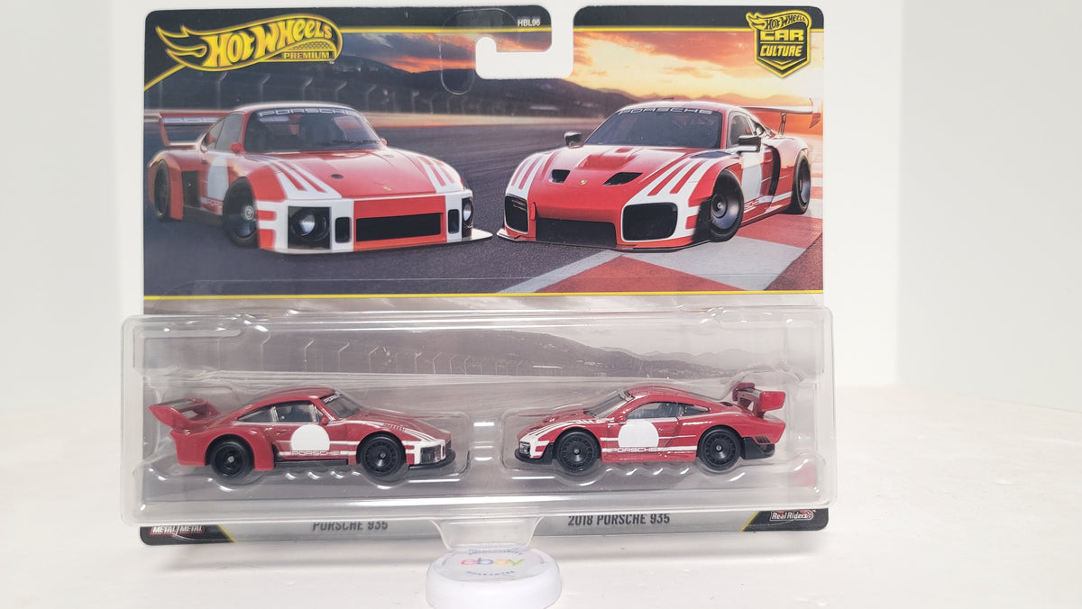 Hot Wheels Car Culture Premium 2-pack Porsche 935 & 2018 Porsche 935 (JHW51)
