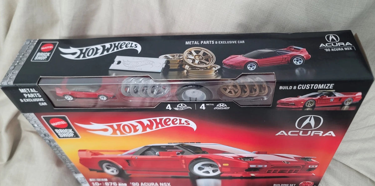 Hot Wheels Brick Shop Elite '90 Acura NSX 1:16 Built & Customize Model Kit + 1:64 Car
