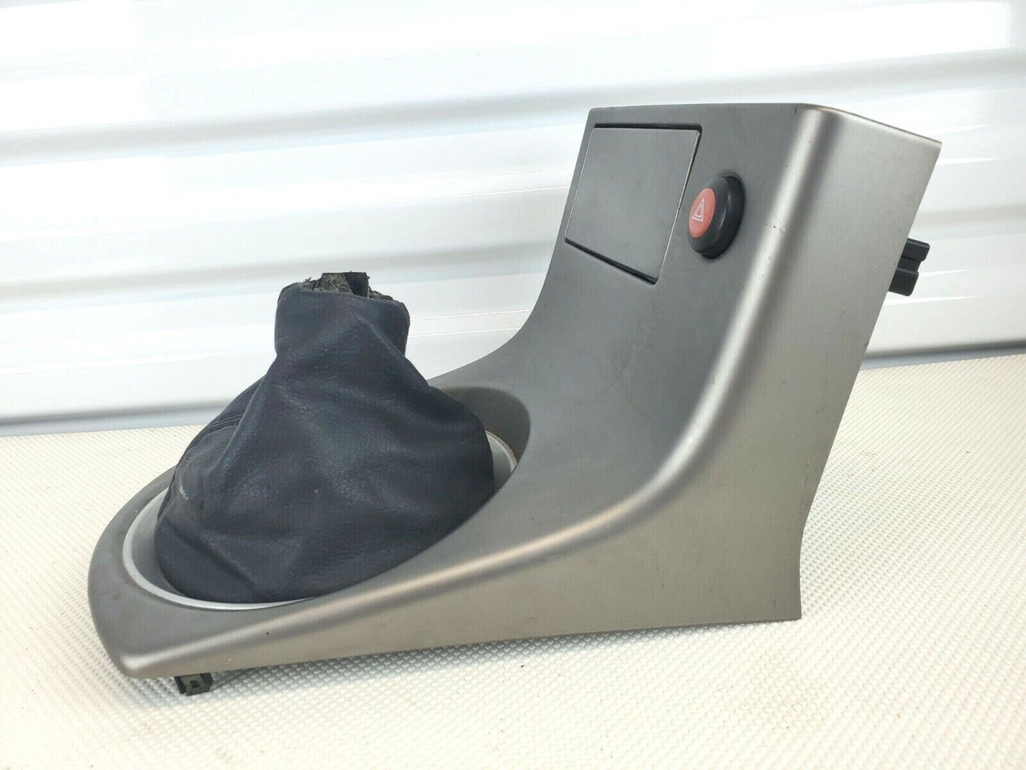 03-04 INFINITI G35 Sedan 6MT Manual Transmission Shifter Surround w/ Inner Boot